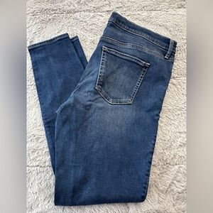 GAP women’s jeans